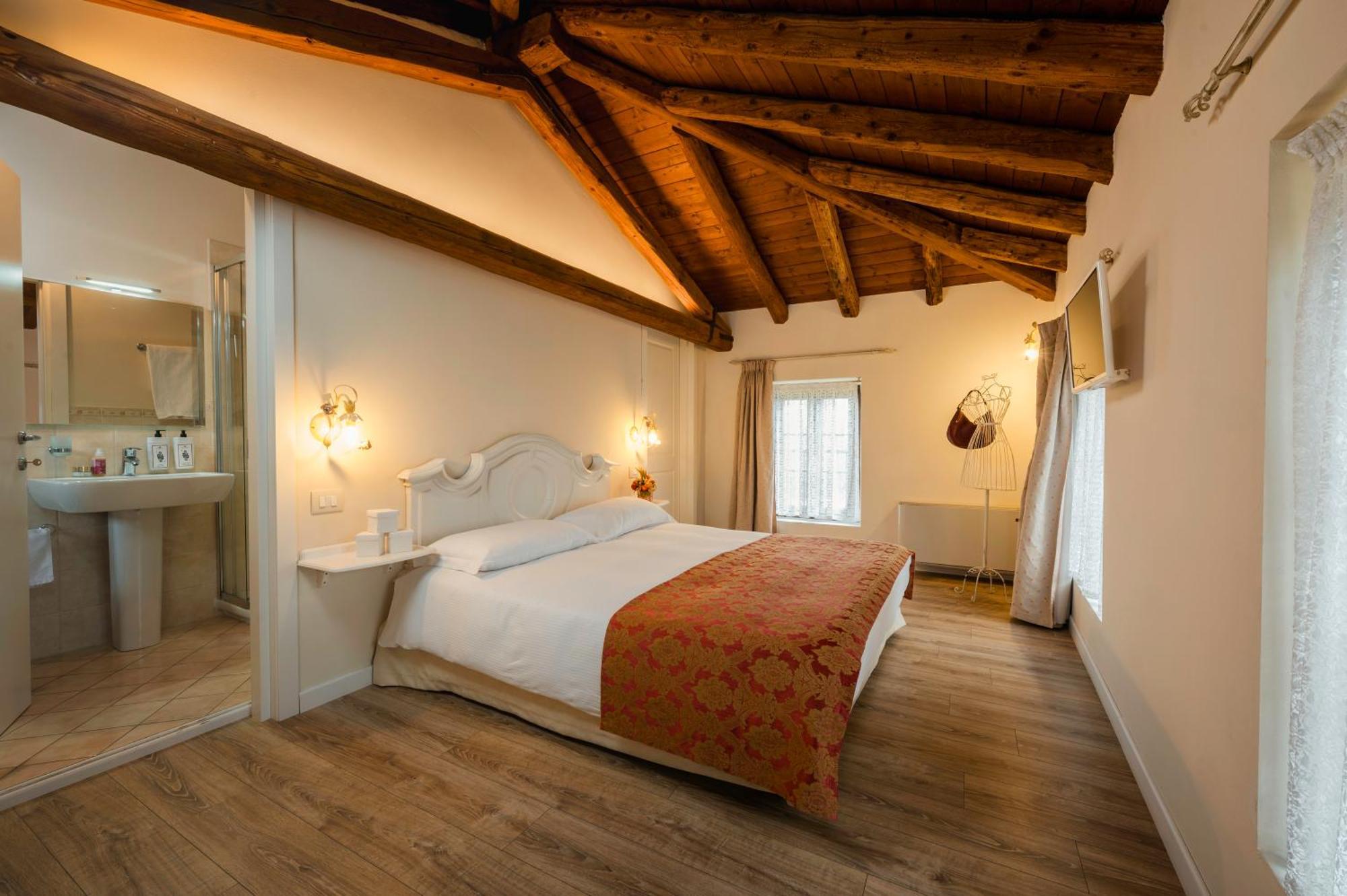 Casale In Collina Guest House Capriva del Friuli Екстериор снимка