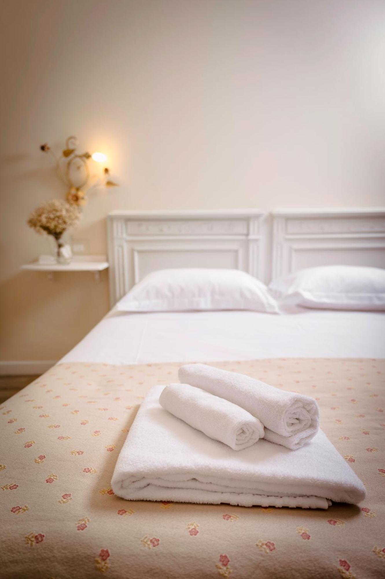 Casale In Collina Guest House Capriva del Friuli Екстериор снимка