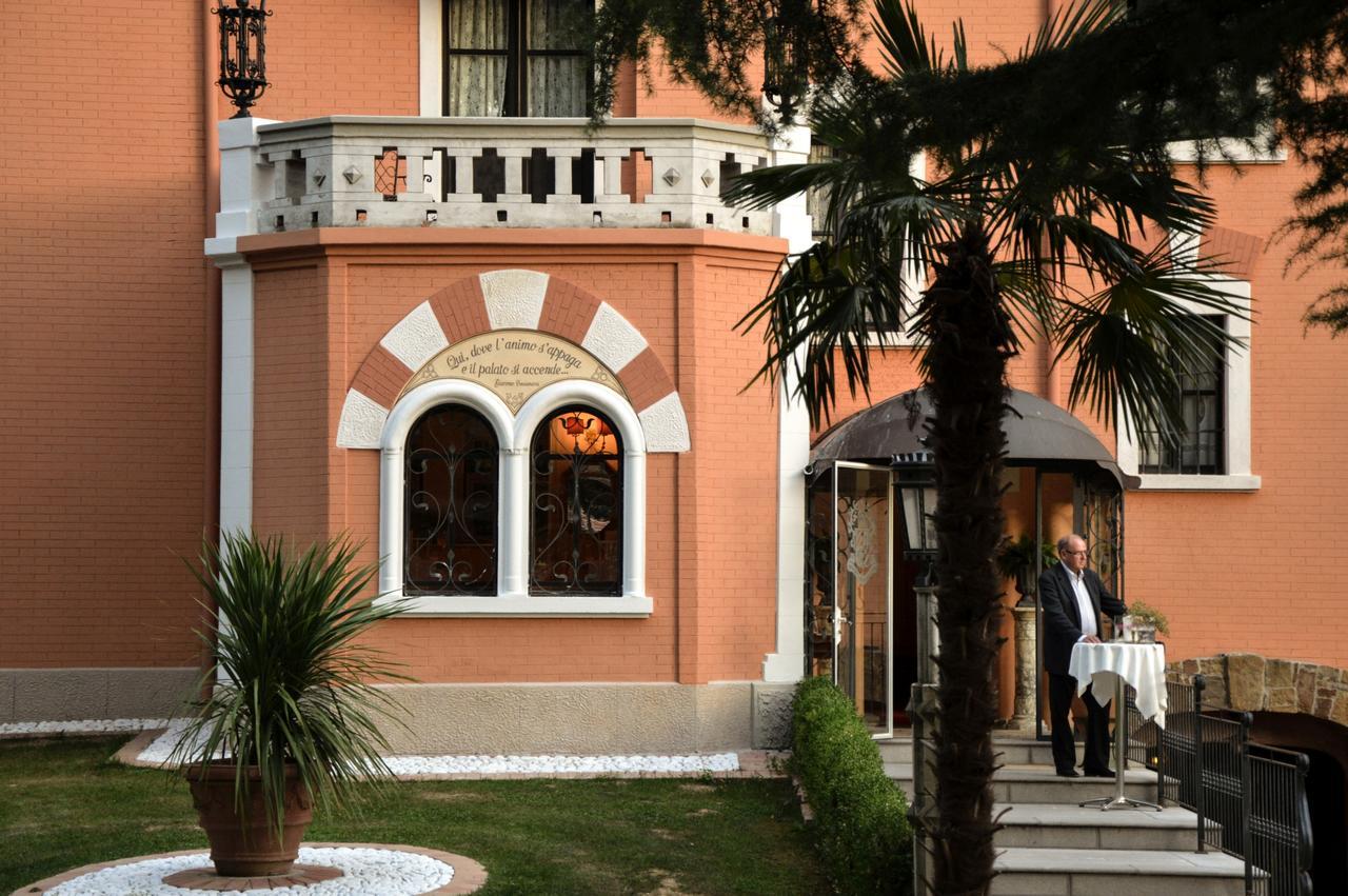 Casale In Collina Guest House Capriva del Friuli Екстериор снимка
