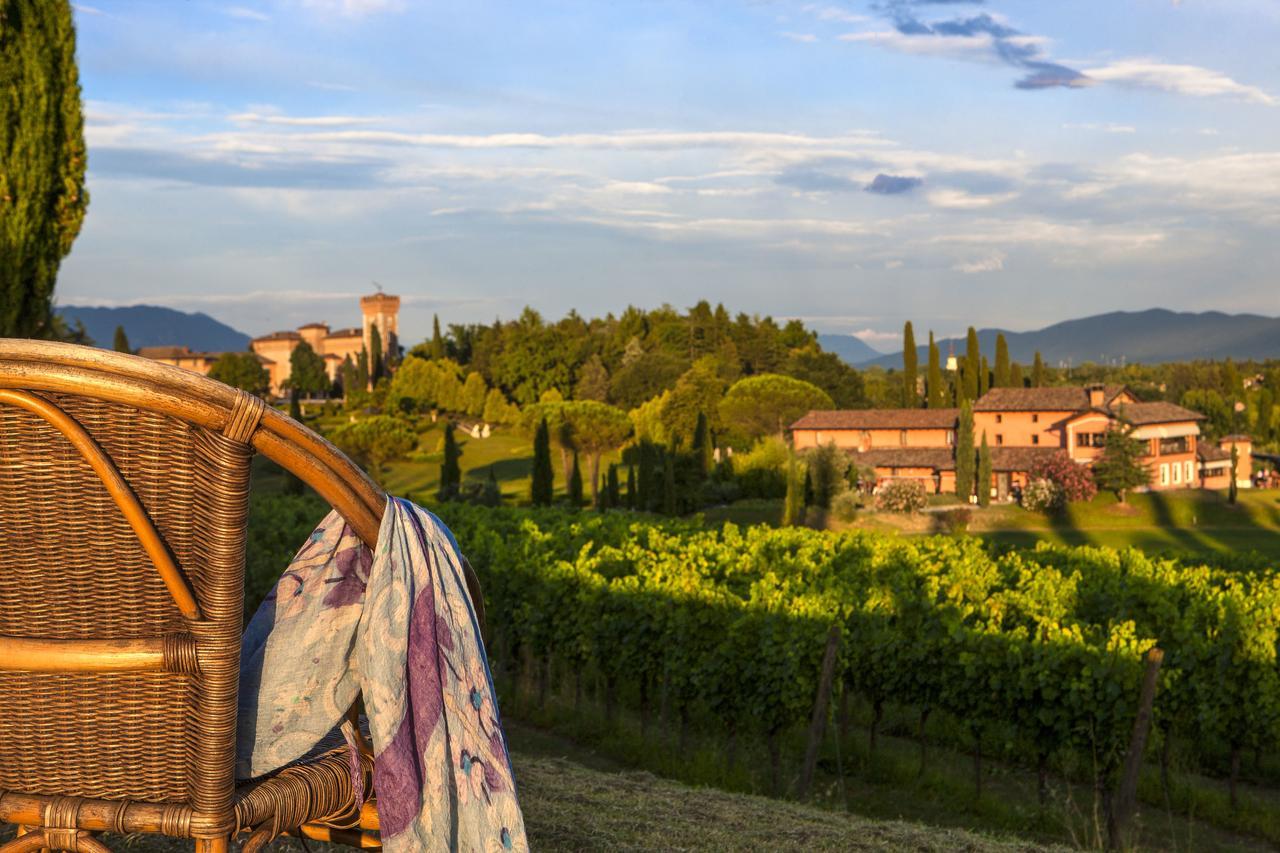 Casale In Collina Guest House Capriva del Friuli Екстериор снимка